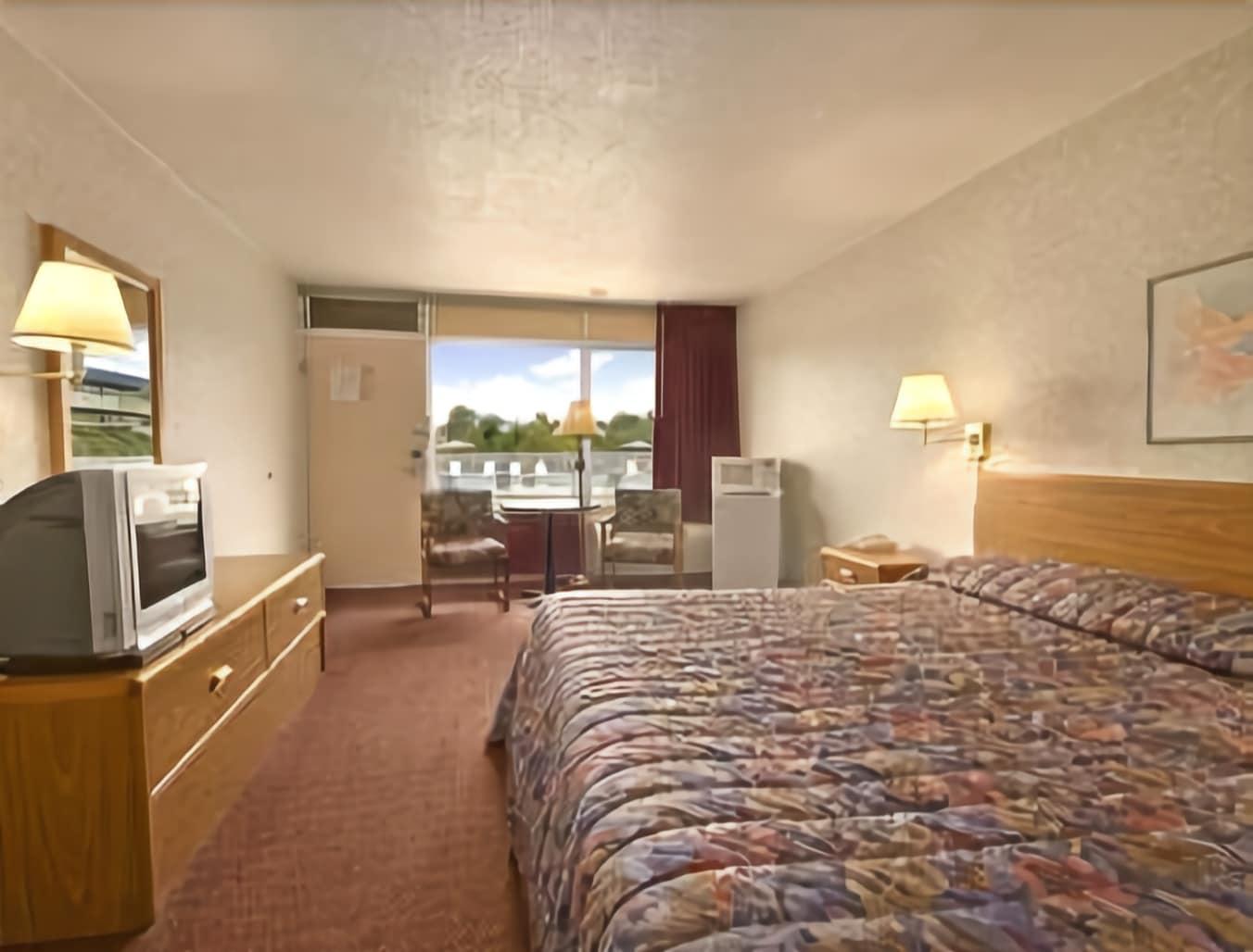 Days Inn By Wyndham St Clairsville St. Clairsville Номер фото