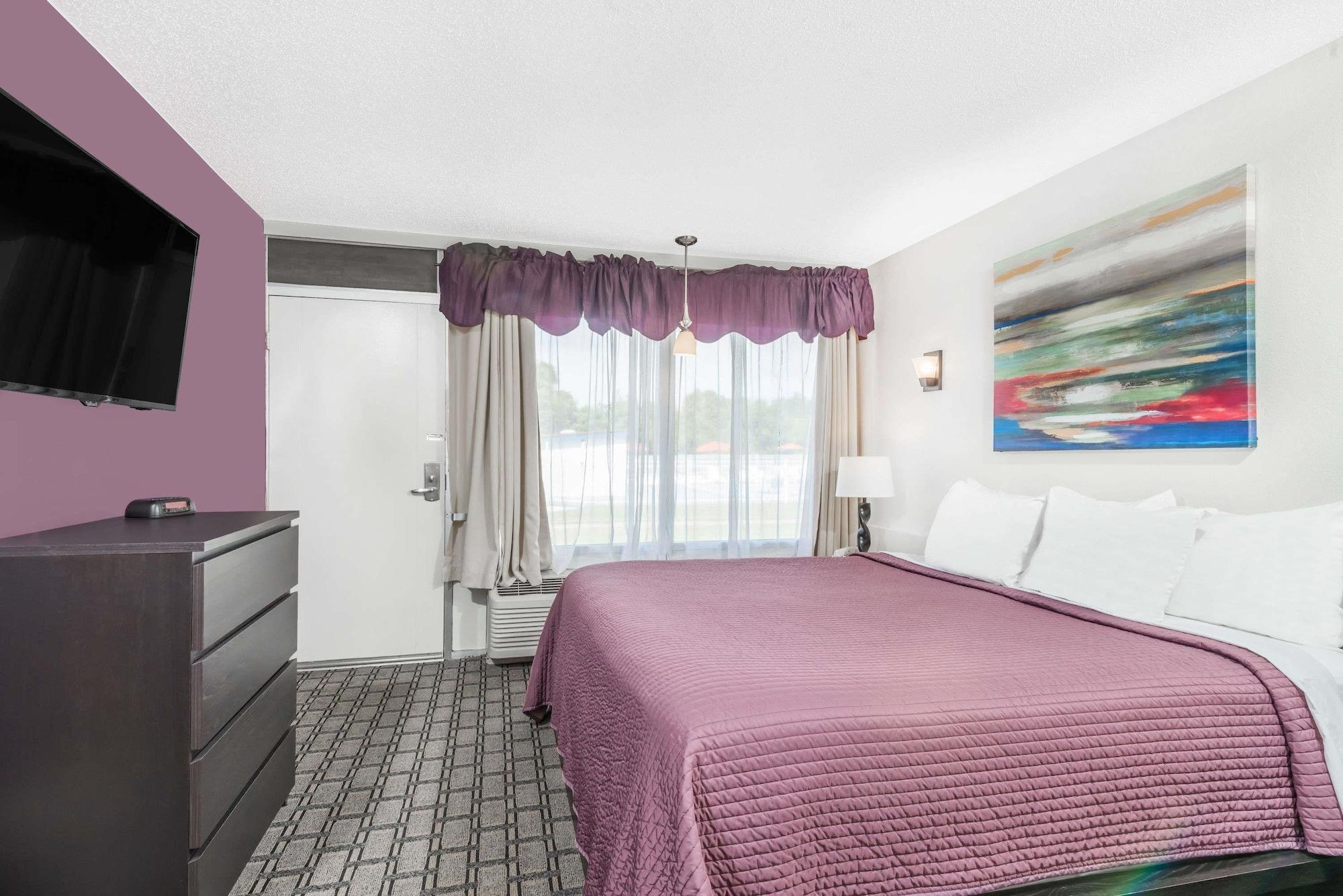 Days Inn By Wyndham St Clairsville St. Clairsville Екстер'єр фото